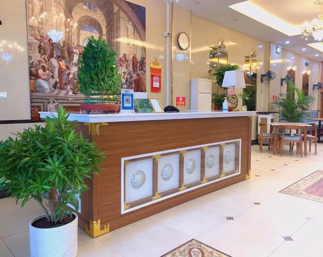 Thanh Hang Hotel Near Emerald My Dinh Ханой Екстер'єр фото