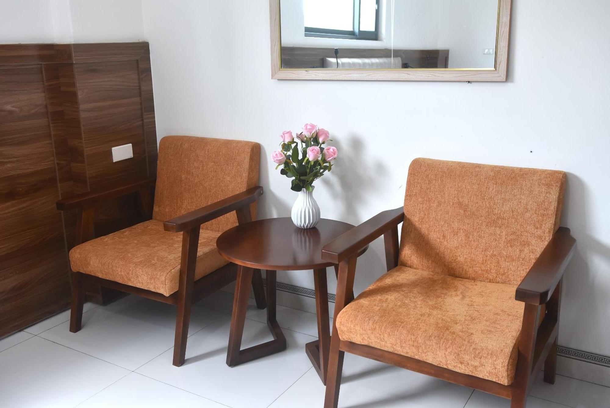 Thanh Hang Hotel Near Emerald My Dinh Ханой Екстер'єр фото